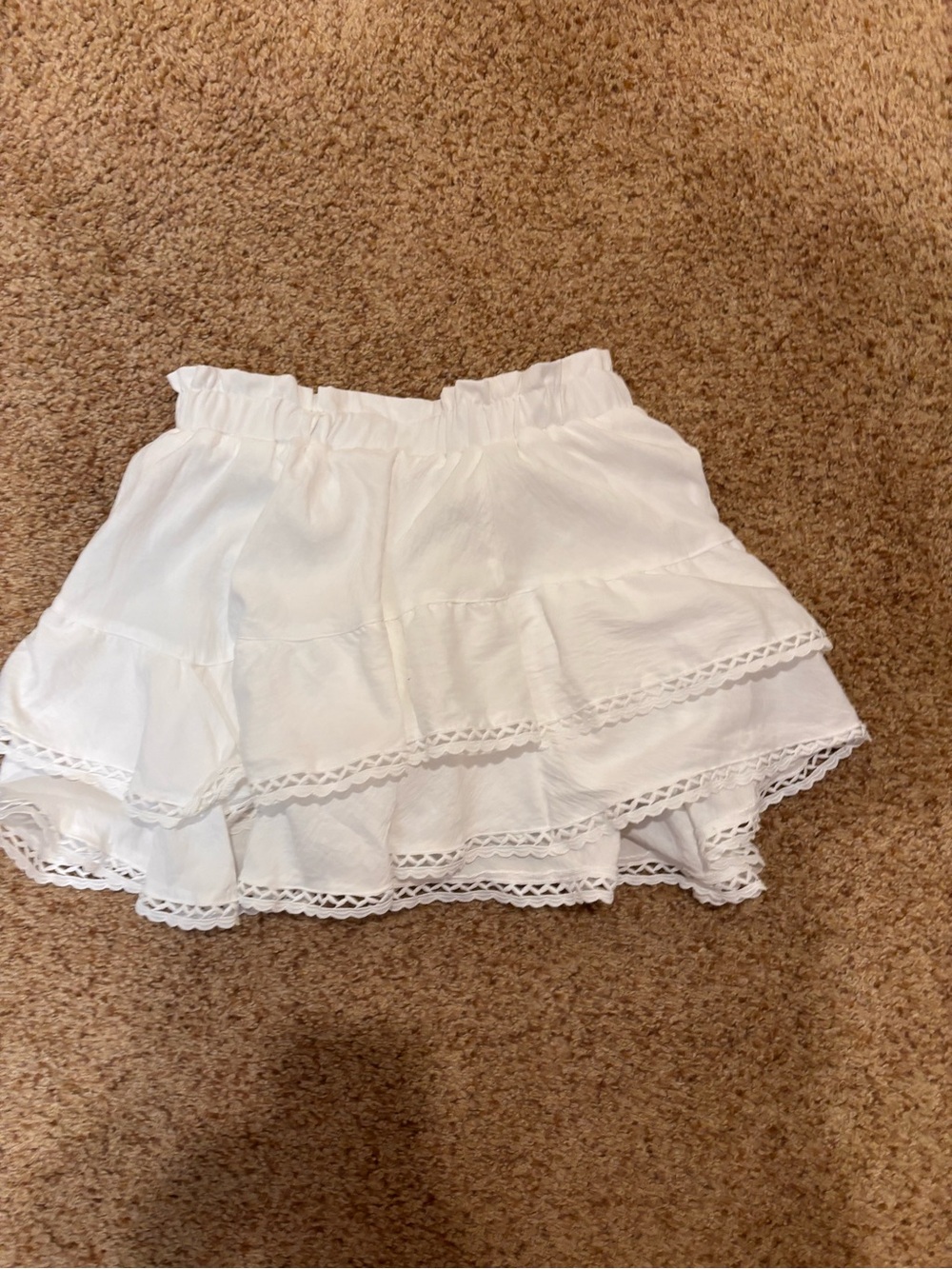 Source Unknown White Ruffled Skort